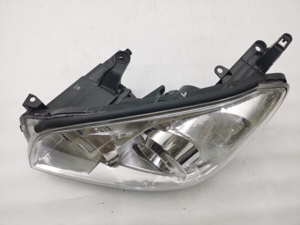 Toyota RAV4 III 2009-2012 HALOGEN L.H.S HEADLIGHT ASSEMBLY