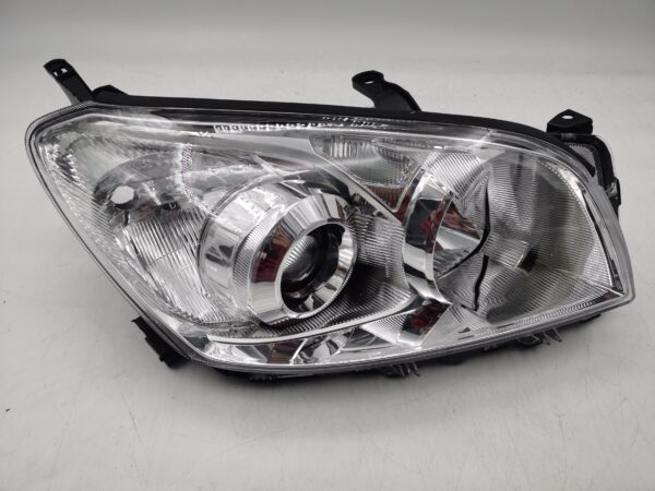 Toyota RAV4 III 2009-2012 HALOGEN R.H.S HEADLIGHT ASSEMBLY