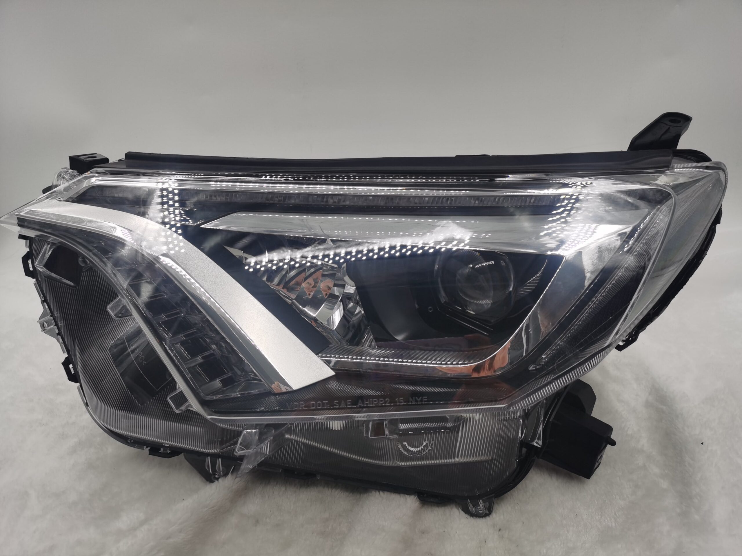 Toyota RAV4 4.5 XA40 2016-2018 LED L.H.S Headlight Assembly