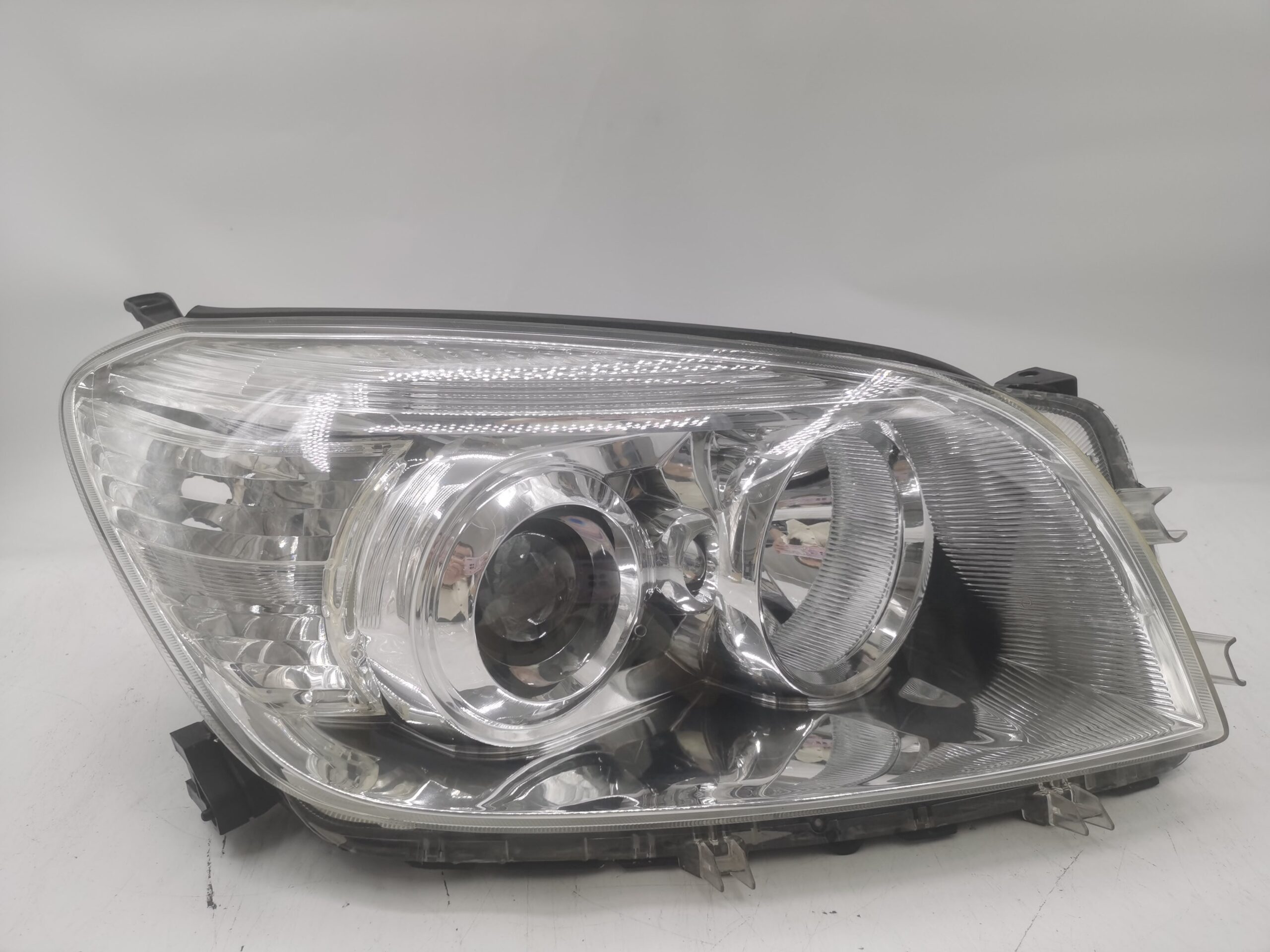 Toyota RAV4 GSA33R 2006-2008 HALOGEN R.H.S Headlight Assembly