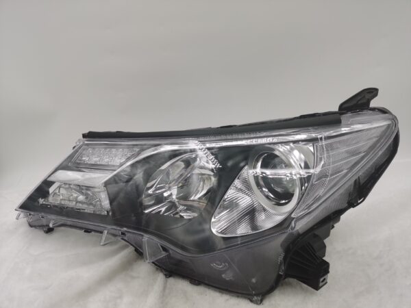 Toyota RAV4 IV XA40 2013-2015 HALOGEN L.H.S HEADLIGHT ASSEMBLY