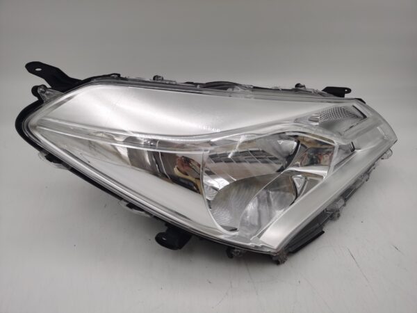 Toyota YARIS/VITZ NSP130 2017-2019 HALOGEN R.H.S HEADLIGHT ASSEMBLY