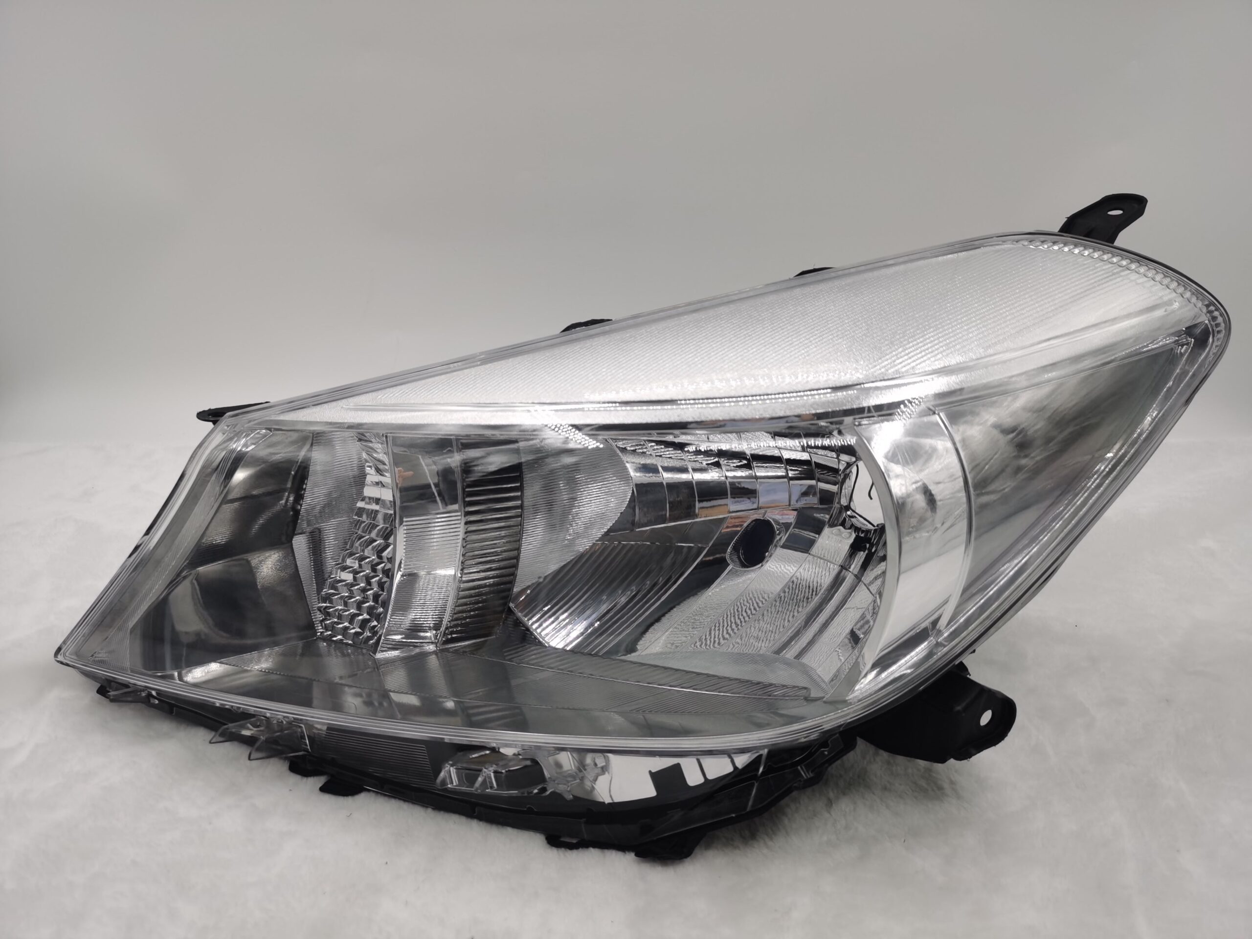 Toyota VITZ NSP130 2011-2013 HALOGEN L.H.S Headlight Assembly