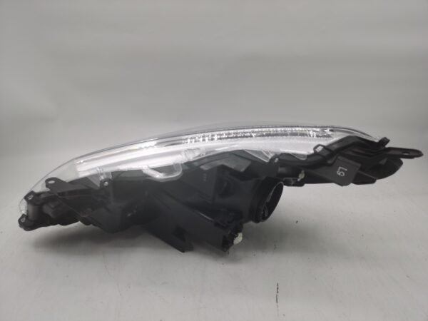 Toyota YARIS/VITZ NSP130 2017-2019 HALOGEN R.H.S HEADLIGHT ASSEMBLY