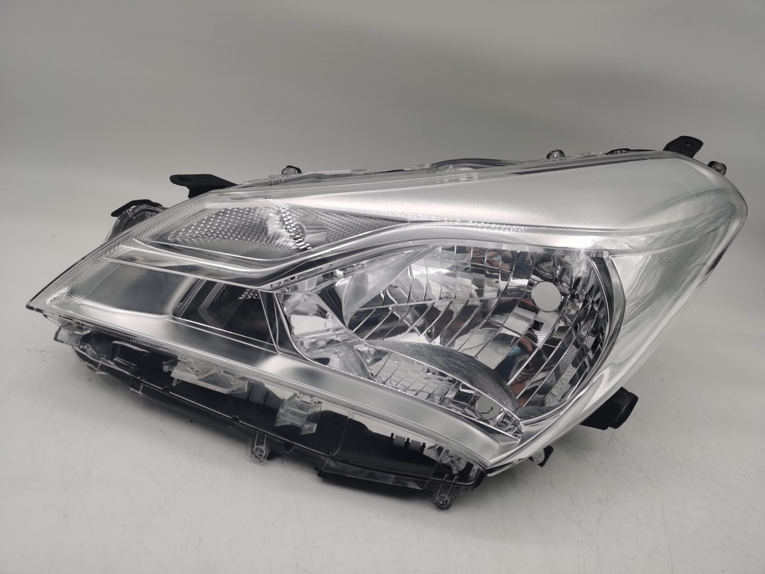 Toyota YARIS/VITZ NSP130 2017-2019 HALOGEN L.H.S HEADLIGHT ASSEMBLY