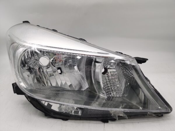 Toyota VITZ NSP130 2011-2013 HALOGEN R.H.S HEADLIGHT ASSEMBLY