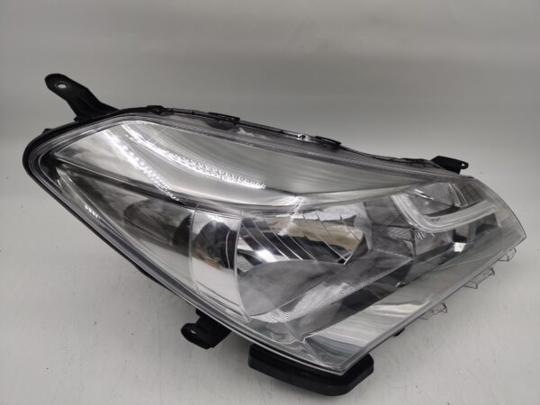 Toyota YARIS NCP130R 2014-2016 HALOGEN R.H.S HEADLIGHT ASSEMBLY