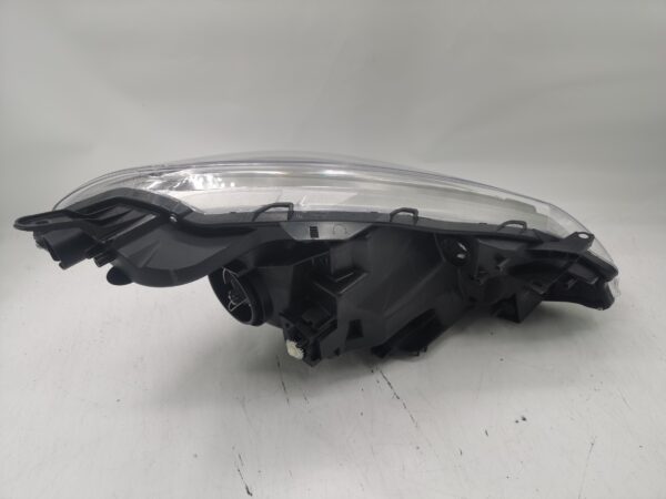 Toyota YARIS NCP130R 2014-2016 HALOGEN L.H.S Headlight Assembly