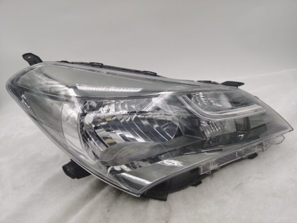 Toyota YARIS NCP130R 2014-2016 HALOGEN R.H.S HEADLIGHT ASSEMBLY