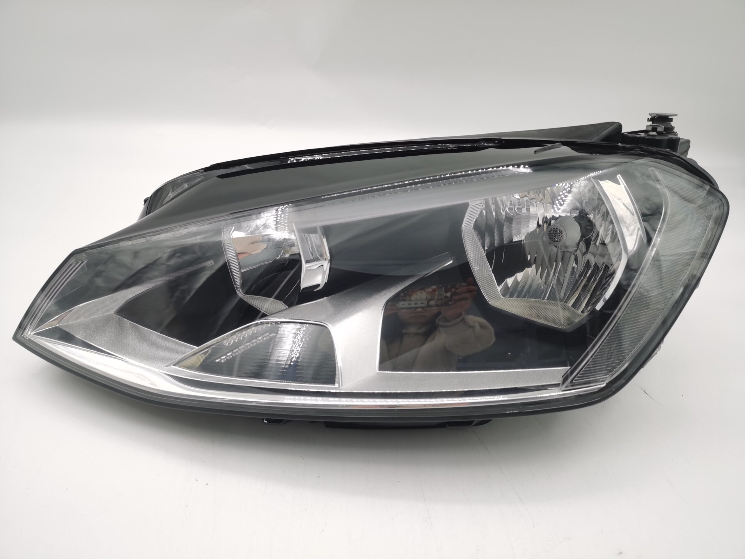 Volkswagen GOLF MK7 2014-2016 HALOGEN L.H.S HEADLIGHT ASSEMBLY