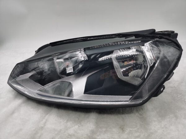 Volkswagen GOLF MK7 2014-2016 HALOGEN L.H.S Headlight Assembly