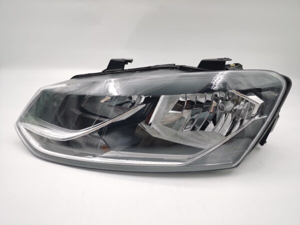 Volkswagen POLO 2014-2017 HALOGEN L.H.S HEADLIGHT ASSEMBLY