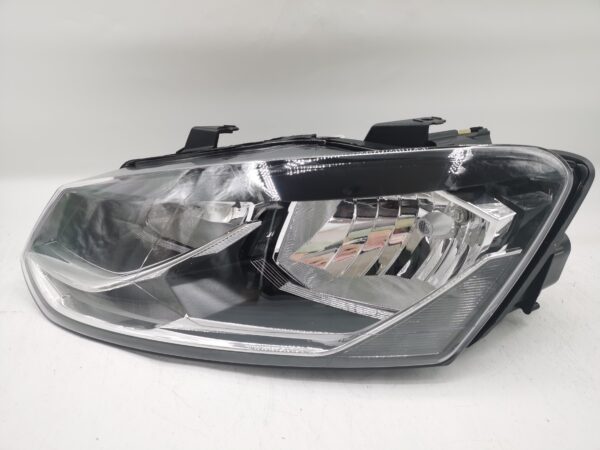 Volkswagen POLO 2014-2017 HALOGEN  L.H.S HEADLIGHT ASSEMBLY