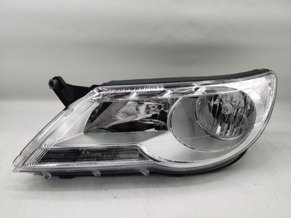 Volkswagen TIGUAN 2007-2011 HALOGEN  L.H.S HEADLIGHT ASSEMBLY