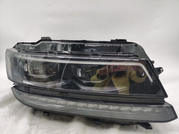 Volkswagen TIGUAN 2017-2020 LED R.H.S HEADLIGHT ASSEMBLY