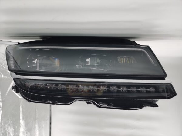 Volkswagen TIGUAN 2017-2021 LED R.H.S HEADLIGHT ASSEMBLY