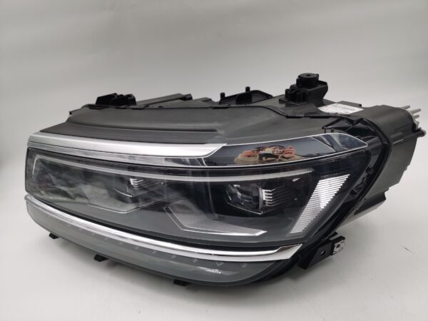 Volkswagen TIGUAN 2017-2021 LED L.H.S HEADLIGHT ASSEMBLY