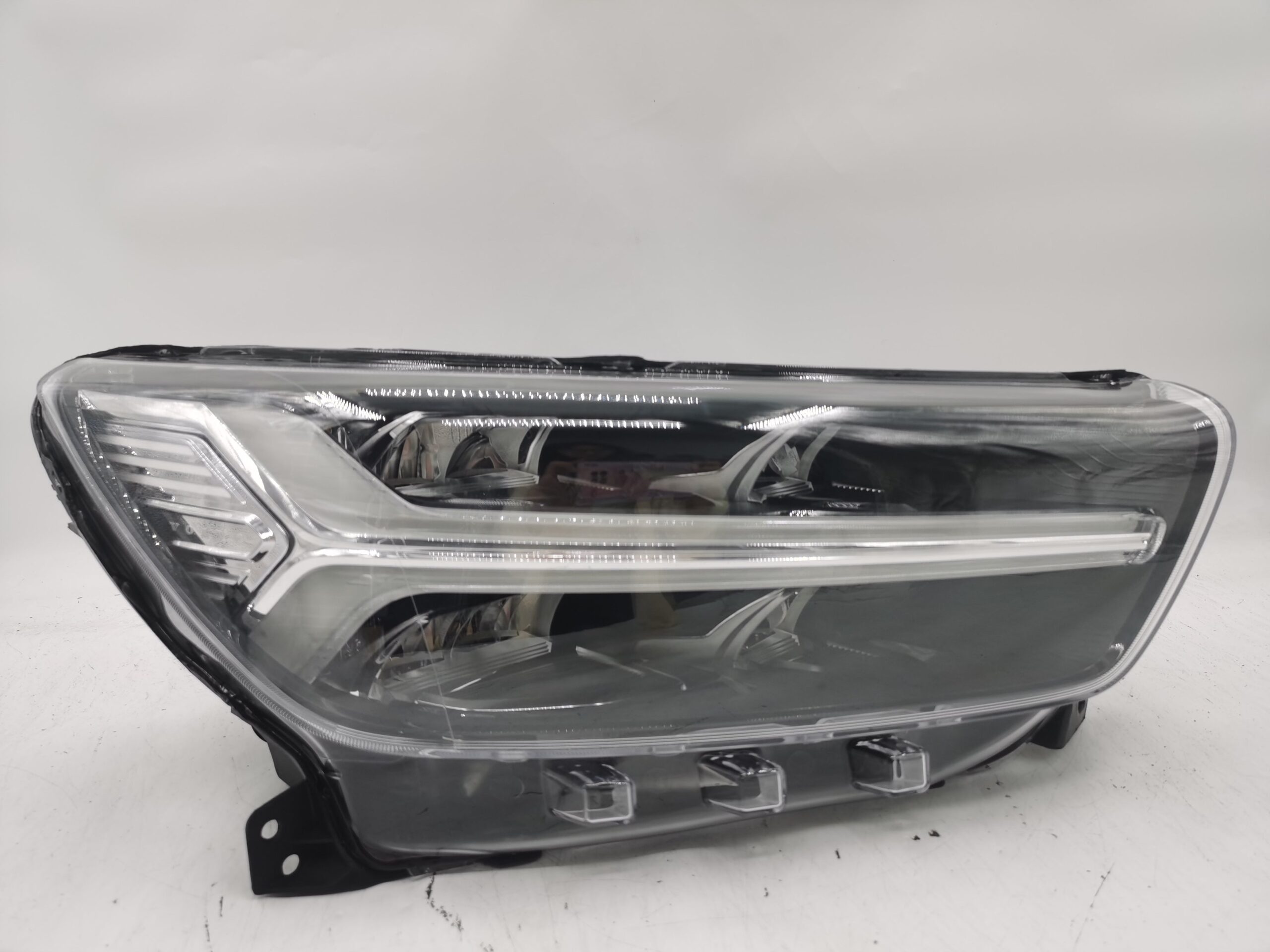 Volvo XC40 2017-2022 LED R.H.S Headlight Assembly