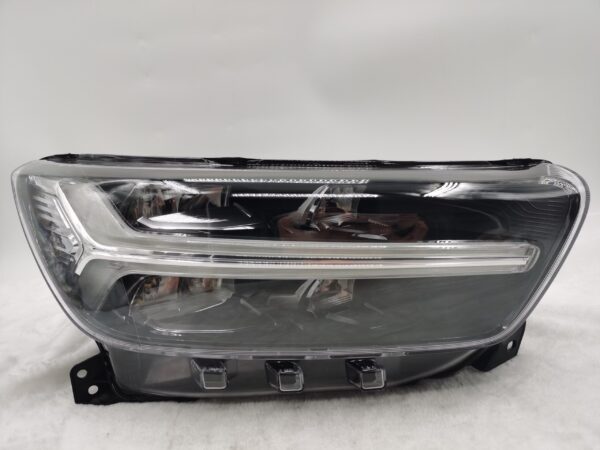 Volvo XC40 2017-2022 LED R.H.S HEADLIGHT ASSEMBLY