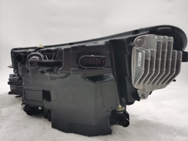 Volvo XC40 2017-2022 LED R.H.S HEADLIGHT ASSEMBLY