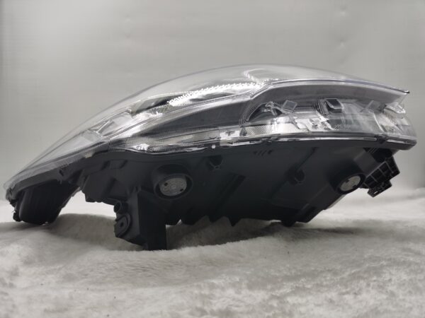 FORD ESCAPE(KUGA) MK2 2013-2016 HALOGEN R.H.S HEADLIGHT ASSEMBLY