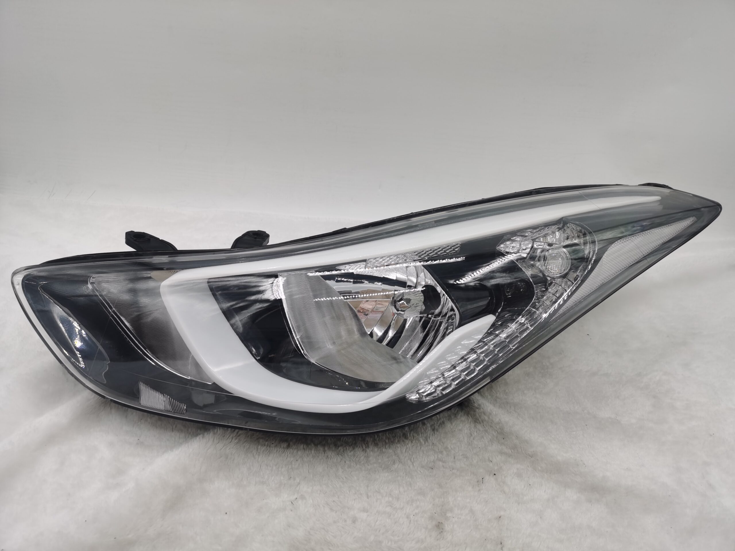 HYUNDAI ELANTRA MD 2014-2016 HALOGEN L.H.S HEADLIGHT ASSEMBLY