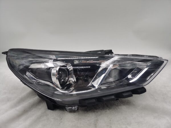 HYUNDAI I30 HATCH 2020-2023 HALOGEN R.H.S HEADLIGHT ASSEMBLY