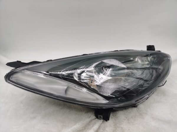 MAZDA 2 2007-2013 HALOGEN R.H.S HEADLIGHT ASSEMBLY