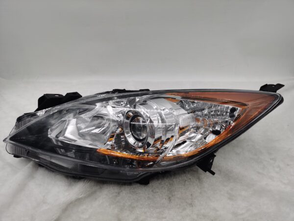 MAZDA 3 2010-2013 HALOGEN L.H.S HEADLIGHT ASSEMBLY