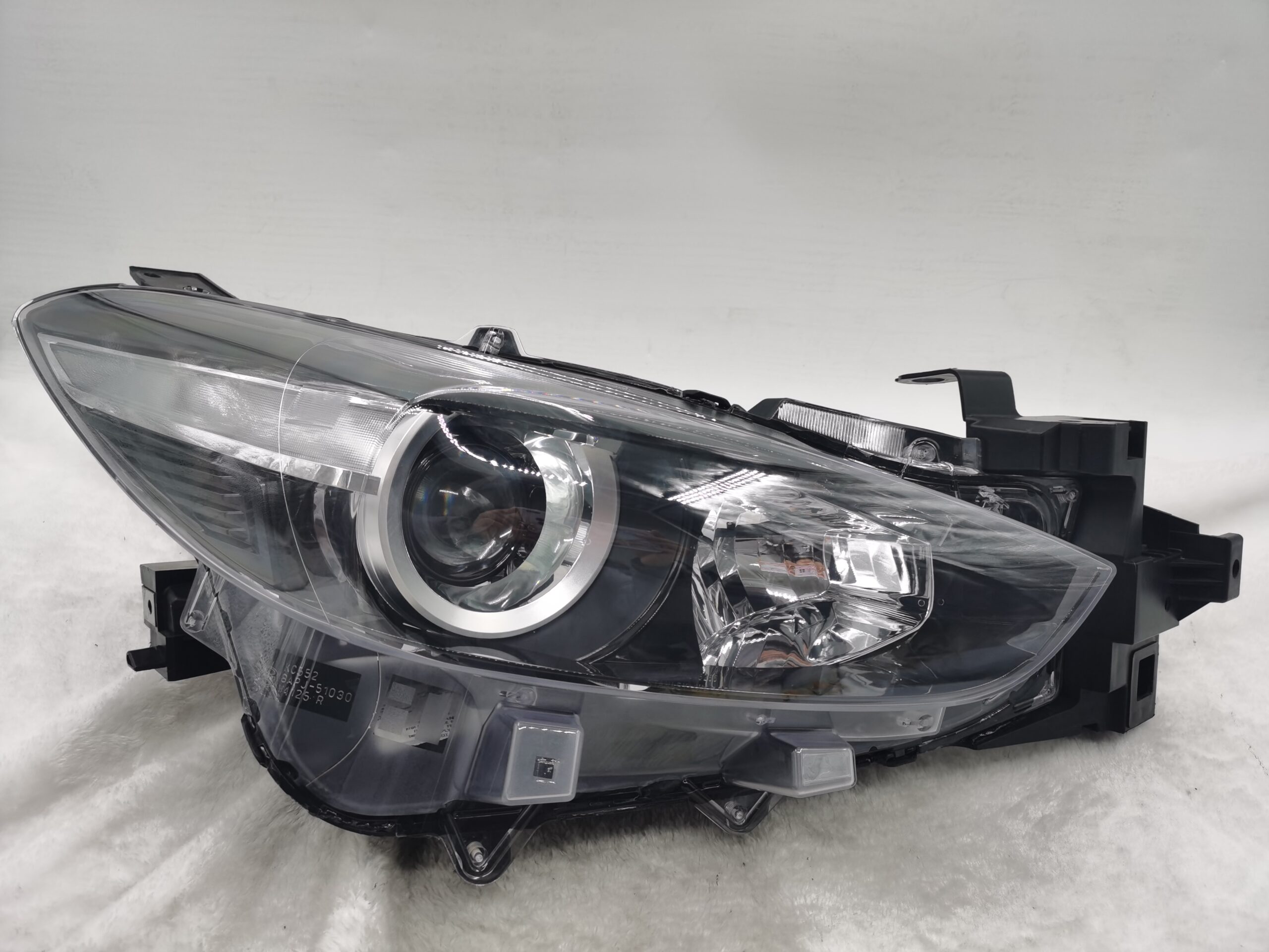 MAZDA 3 2017-2018 HALOGEN R.H.S HEADLIGHT ASSEMBLY