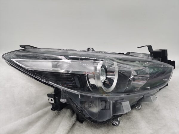 MAZDA 3 2017-2018 HALOGEN R.H.S HEADLIGHT ASSEMBLY