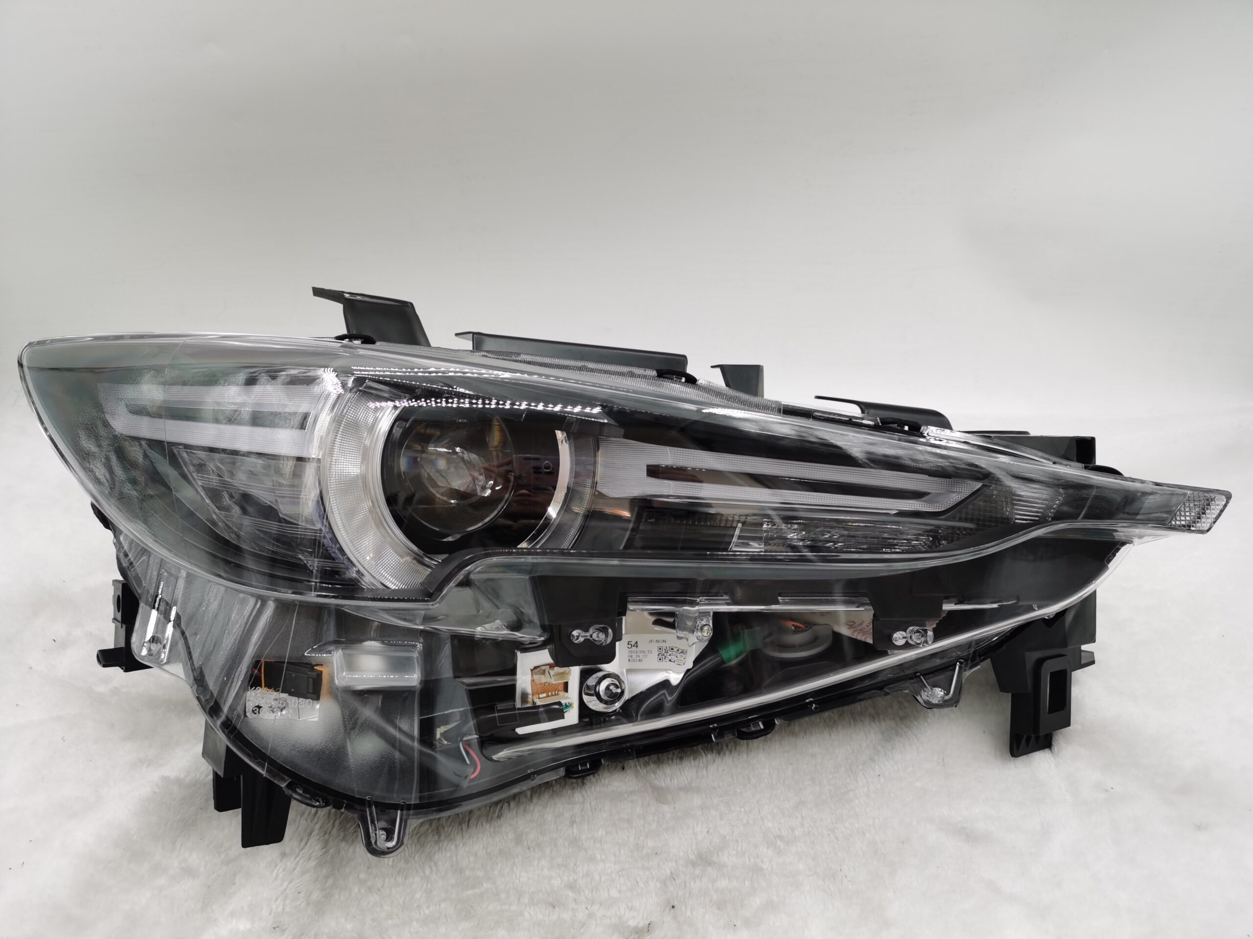 MAZDA CX-5 2017-2021 LED R.H.S HEADLIGHT ASSEMBLY