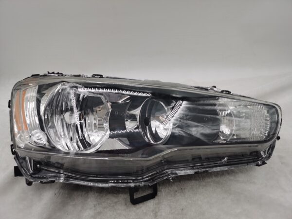 MITSUBISHI LANCER 2008-2018 HALOGEN R.H.S HEADLIGHT ASSEMBLY