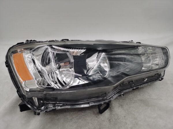 MITSUBISHI LANCER 2008-2018 HALOGEN R.H.S HEADLIGHT ASSEMBLY