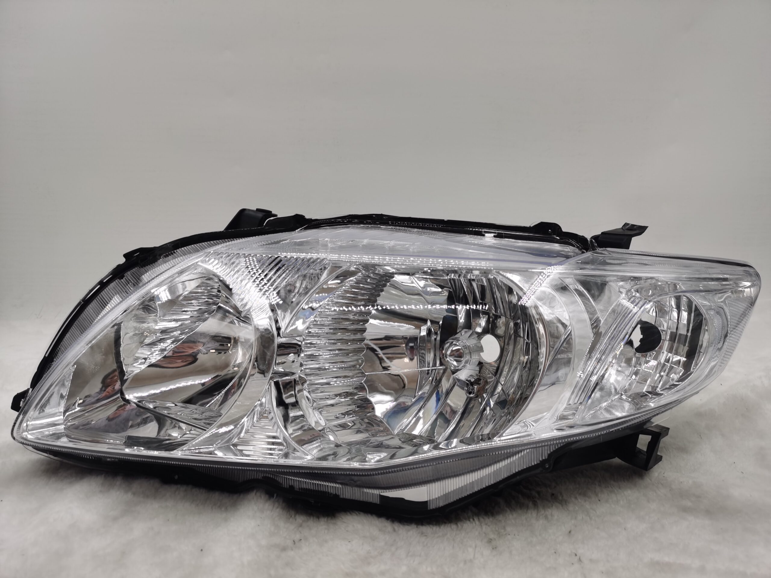 TOYOTA COROLLA E150 2007-2010 HALOGEN L.H.S HEADLIGHT ASSEMBLY