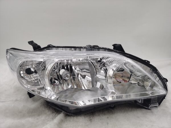 TOYOTA COROLLA E150 2011-2013 HALOGEN R.H.S HEADLIGHT ASSEMBLY