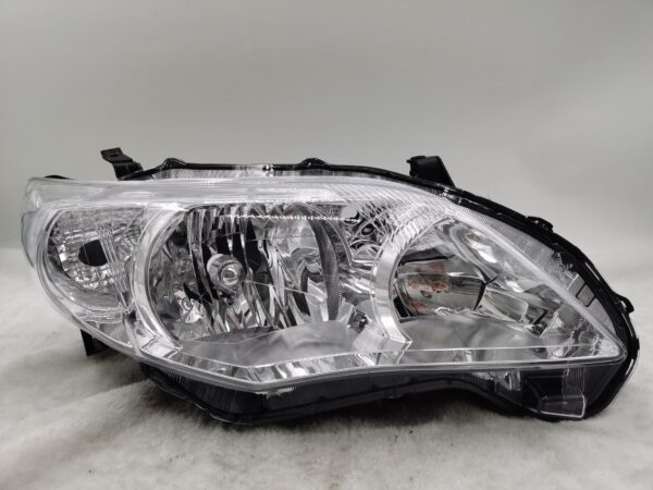 TOYOTA COROLLA E150 2011-2013 HALOGEN R.H.S HEADLIGHT ASSEMBLY