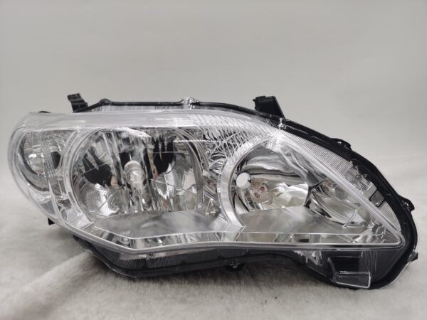 TOYOTA COROLLA E150 2011-2013 HALOGEN R.H.S HEADLIGHT ASSEMBLY