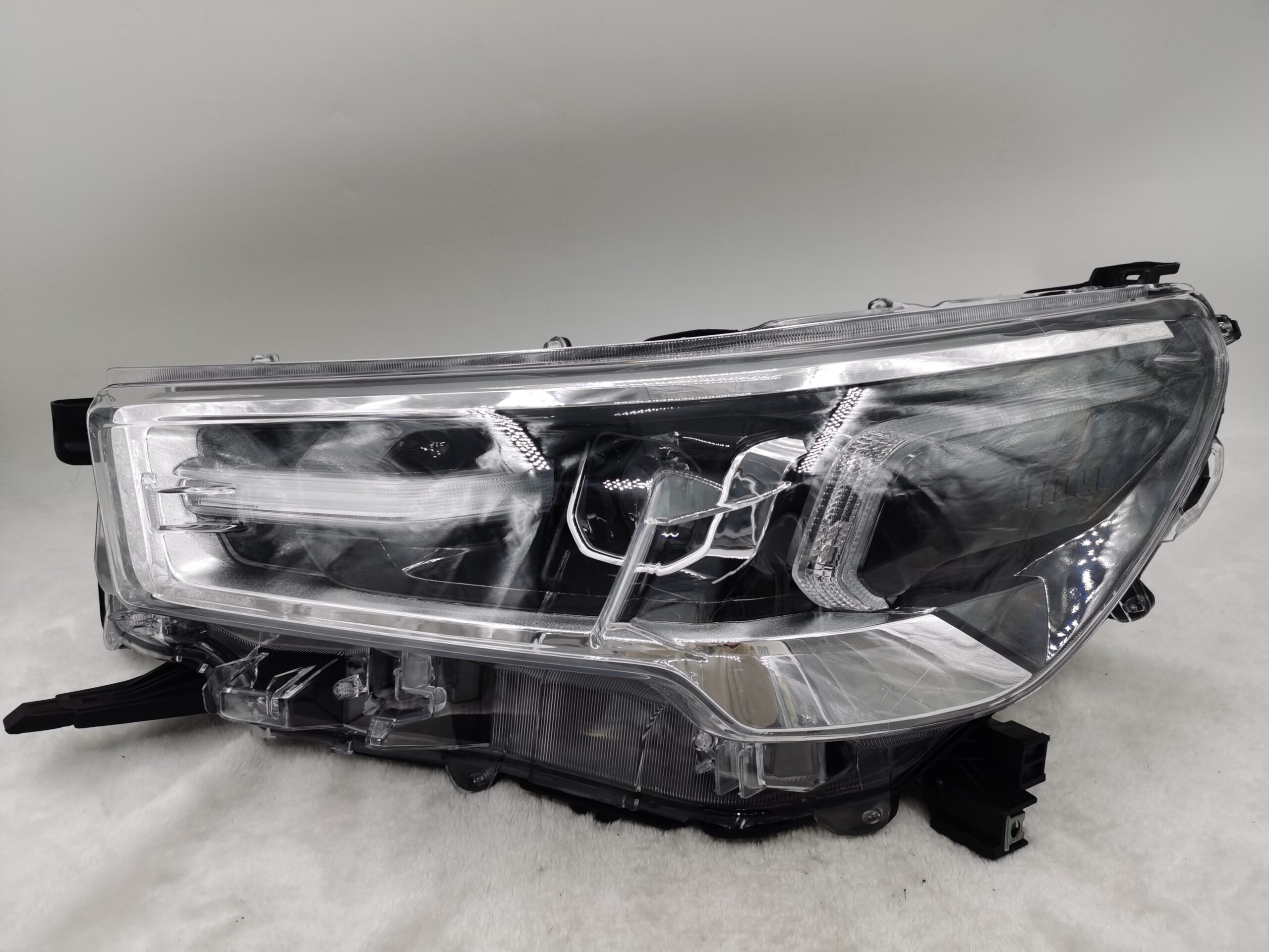 TOYOTA HILUX REVO 2020-2023 LED L.H.S HEADLIGHT ASSEMBLY