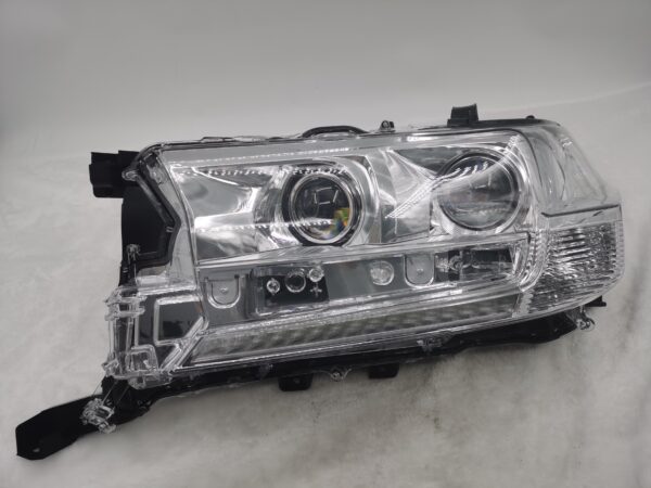 TOYOTA LANDCRUISER 200 SERIES VDJ200R 2016-2021 LED L.H.S HEADLIGHT ASSEMBLY