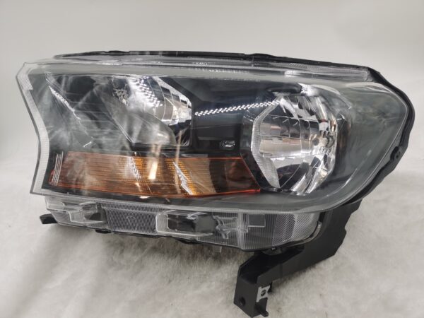 FORD EVEREST RANGER 2015-2019 HALOGEN L.H.S HEADLIGHT ASSEMBLY