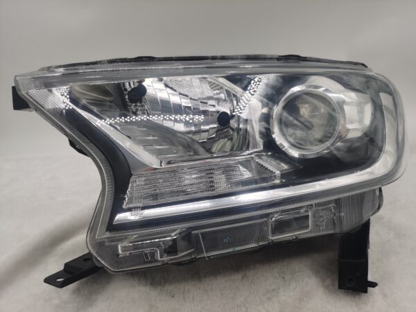 FORD EVEREST RANGER 2015-2019 LENS HALOGEN L.H.S HEADLIGHT ASSEMBLY