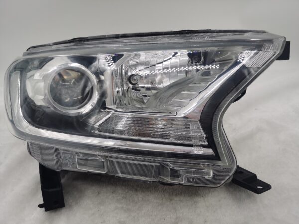 FORD EVEREST RANGER 2015-2019 LENS HALOGEN R.H.S HEADLIGHT ASSEMBLY