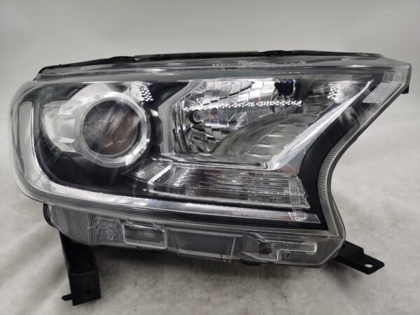 FORD EVEREST RANGER 2015-2019 LENS HALOGEN R.H.S HEADLIGHT ASSEMBLY