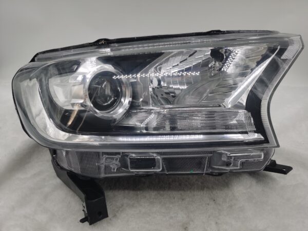 FORD EVEREST RANGER 2015-2019 LENS HALOGEN R.H.S HEADLIGHT ASSEMBLY