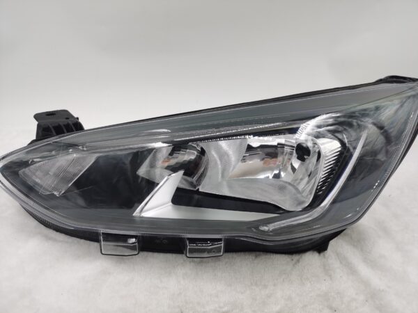 FORD FOCUS MK4 2019-2021 HALOGEN L.H.S HEADLIGHT ASSEMBLY