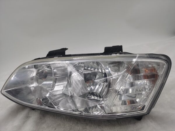 HOLDEN COMMODORE SV6 VE II 2011-2012 HALOGEN L.H.S HEADLIGHT ASSEMBLY