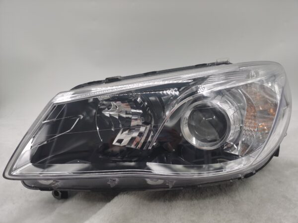 HOLDEN COMMODORE VF SV6 2013-2017 LENS HALOGEN L.H.S HEADLIGHT ASSEMBLY