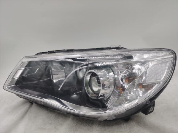 HOLDEN COMMODORE VF SV6 2013-2017 LENS HALOGEN L.H.S HEADLIGHT ASSEMBLY