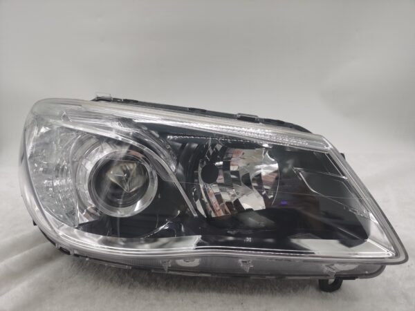 HOLDEN COMMODORE VF SV6 2013-2017 LENS HALOGEN R.H.S HEADLIGHT ASSEMBLY